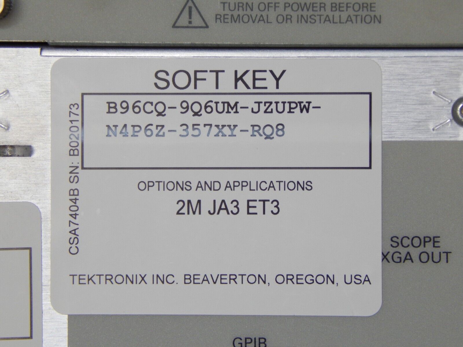 TEKTRONIX CSA7404B Communications Signal Analyzer, 4 GHz, 4 Ch., 20 GS/s TEKTRONIX CSA7404B Communications Signal Analyzer, 4 GHz, 4 Ch., 20 GS/s